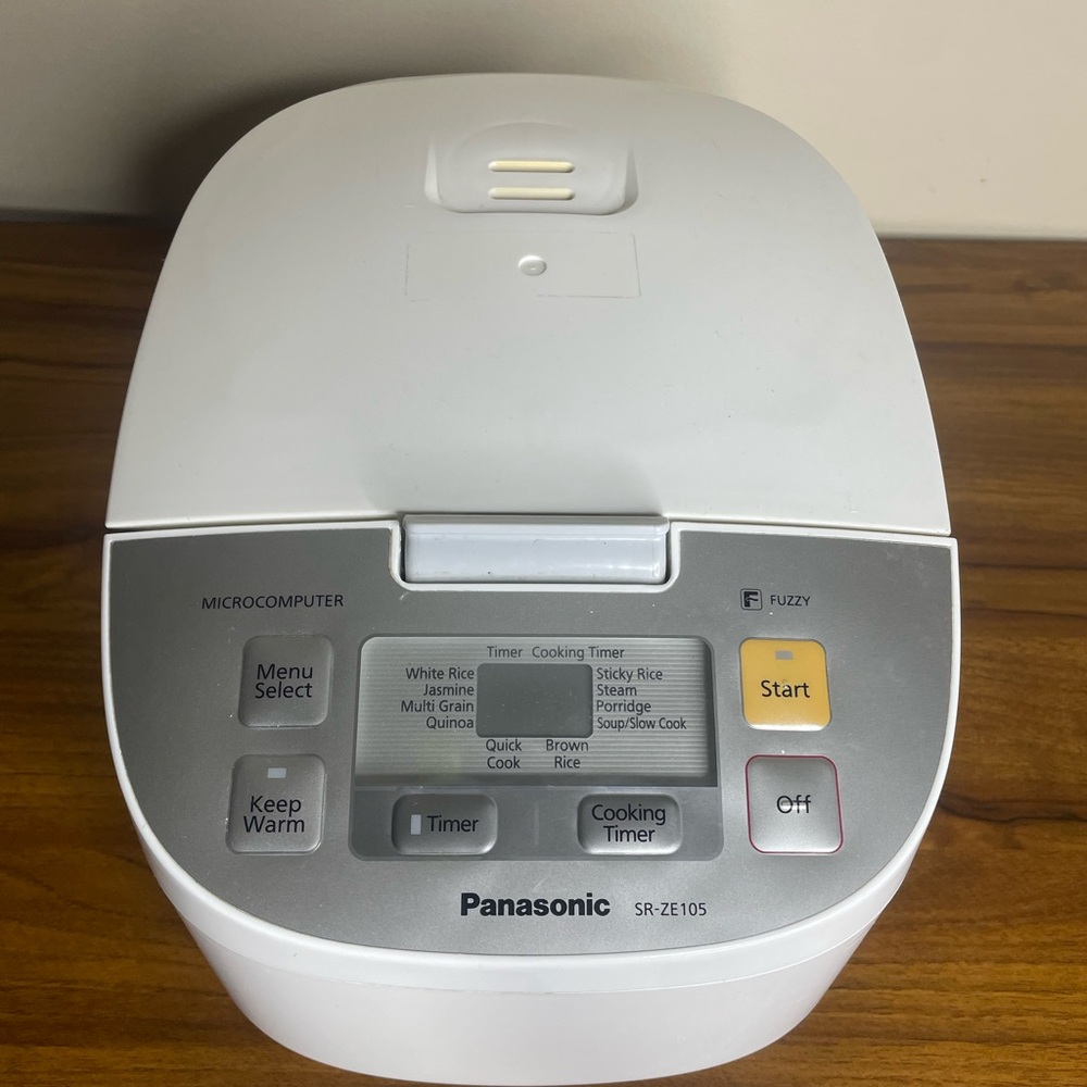 Panasonic Microcomputer SR-ZE105 Japanese Rice Cooker & Multi-Cooker Tested
